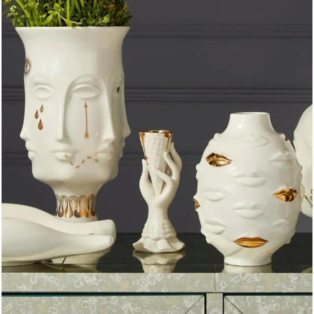 JONATHAN ADLER I-Scream Bud Vase with Real Gold. Like New. Pristine.